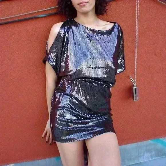 BA Nites by Melanie Lyne Sequins Mini Dress, Party-Ready Size 4, Glittery & Chic - Picture 1 of 16